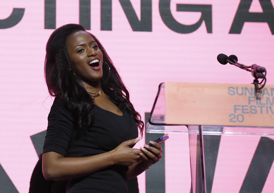 Maïmoune Doucouré na filmskem festivalu Sundance. Foto: EPA Maïmoune Doucouré na filmskem festivalu Sundance. Foto: EPA