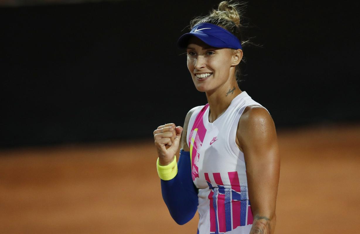 Polona Hercog se je veselila odmevne zmage. Odločila se je, da bo izpustila ameriško turnejo na trdi podlagi in se popolnoma posvetila pesku, kjer se tudi najbolje znajde. Foto: Reuters Polona Hercog se je veselila odmevne zmage. Odločila se je, da bo izpustila ameriško turnejo na trdi podlagi in se popolnoma posvetila pesku, kjer se tudi najbolje znajde. Foto: Reuters