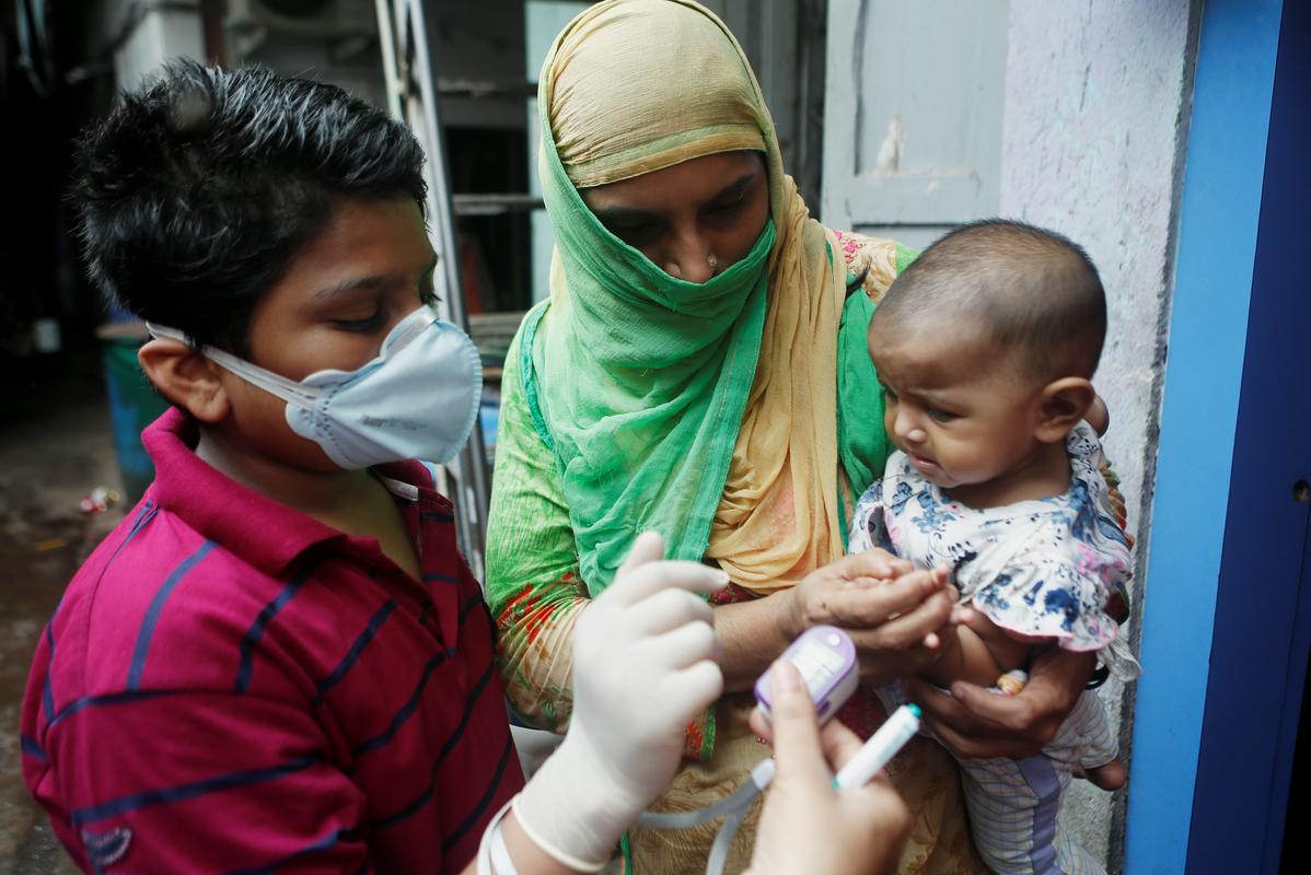 Število žrtev in okužb s kovido-19 v Indiji naj bi bilo veliko večje od uradnega.  Foto: Reuters