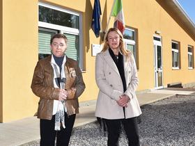 V ne preveč prijaznem okolju vztrajata s slovenščino
