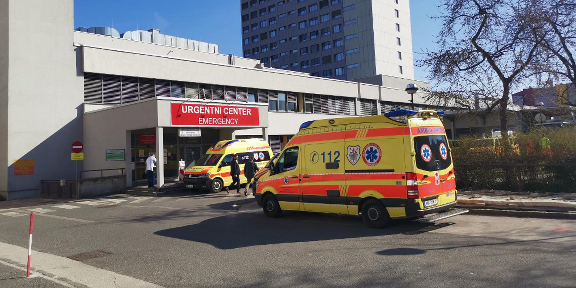 Število hospitaliziranih covidnih bolnikov v mariborskem Kliničnem centru se še naprej počasi, a zanesljivo zmanjšuje. Foto: Radio Maribor/Aleks Horvat