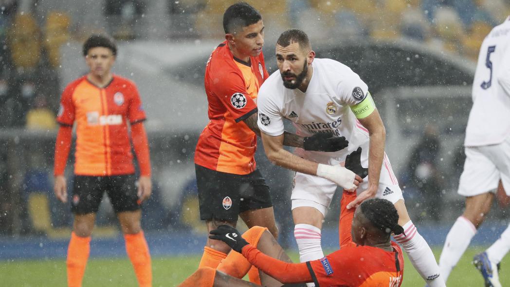 Karim Benzema in soigralci se iz Kijeva vračajo s porazom. Foto: Reuters Karim Benzema in soigralci se iz Kijeva vračajo s porazom. Foto: Reuters