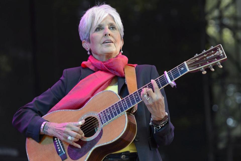 Joan Chandos Baez se je rodila 9. januarja 1941 na Staten Islandu v New Yorku. Foto: EPA Joan Chandos Baez se je rodila 9. januarja 1941 na Staten Islandu v New Yorku. Foto: EPA