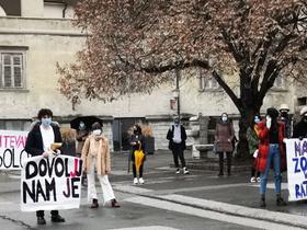 SPOTLIGHT, 3 Mar: Students to appear in court amid remote schooling rally
